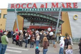 111025_magazini_tall.jpg