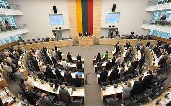 090701_seimas.jpg