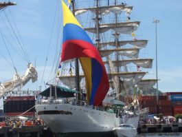 150610_colombia_lng.jpg